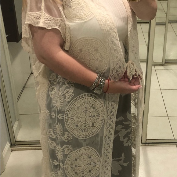 Lace cover up or what have you! - Picture 4 of 9